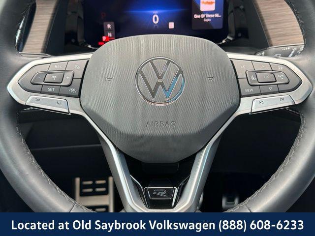 Photo of 2024 Deep Black Volkswagen Atlas