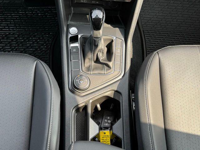 Photo of 2024 Silver Metallic Volkswagen Tiguan