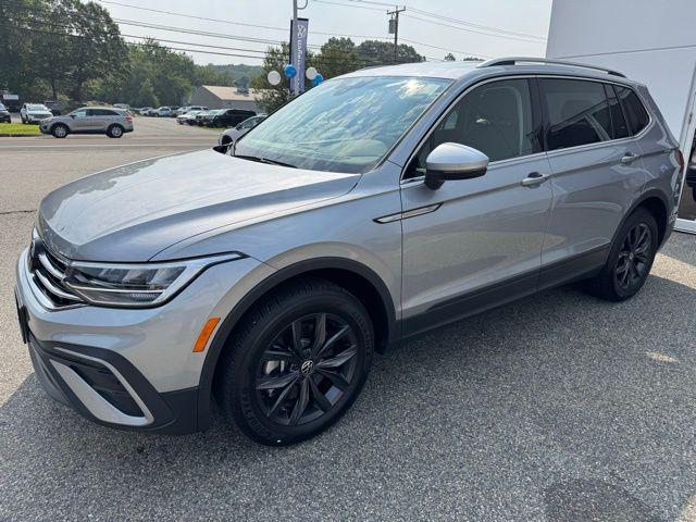Photo of 2024 Silver Metallic Volkswagen Tiguan
