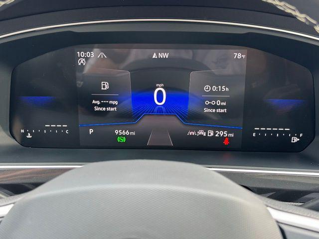 Photo of 2024 Silver Metallic Volkswagen Tiguan