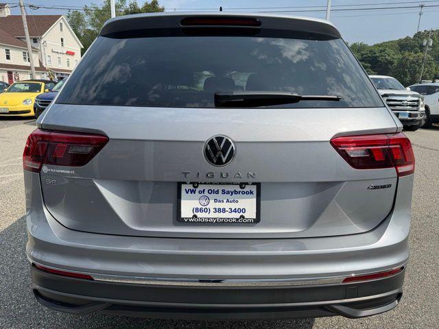Photo of 2024 Silver Metallic Volkswagen Tiguan