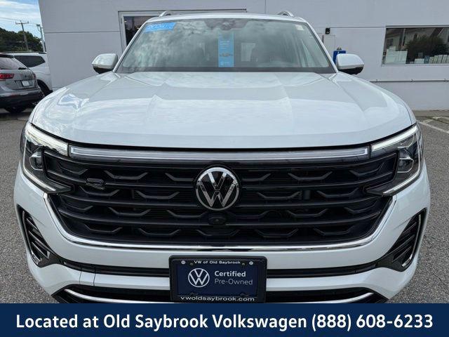 Photo of 2024 Opal White Volkswagen Atlas