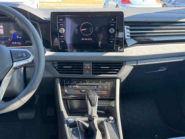 Photo of 2025 Platinum Gray Volkswagen Jetta