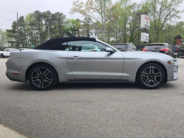 Photo of 2022 ICONIC SILVER METALLIC Ford Mustang