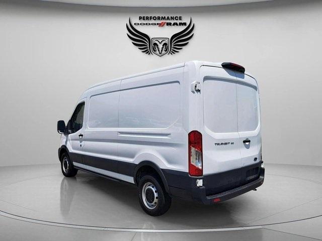 Photo of 2022 Oxford White Ford Transit-150
