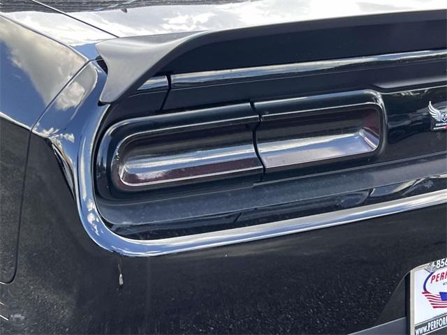 Photo of 2020 Pitch Black Clearcoat Dodge Challenger