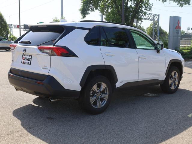 Photo of 2024 Ice Cap Toyota RAV4 Hybrid