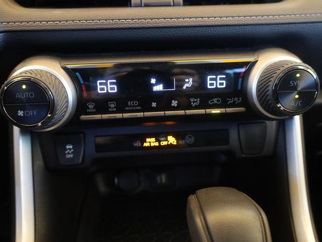 Photo of 2024 Ice Cap Toyota RAV4 Hybrid