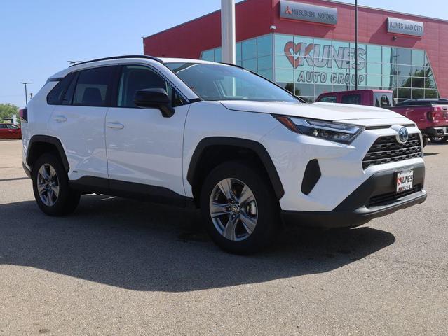 Photo of 2024 Ice Cap Toyota RAV4 Hybrid
