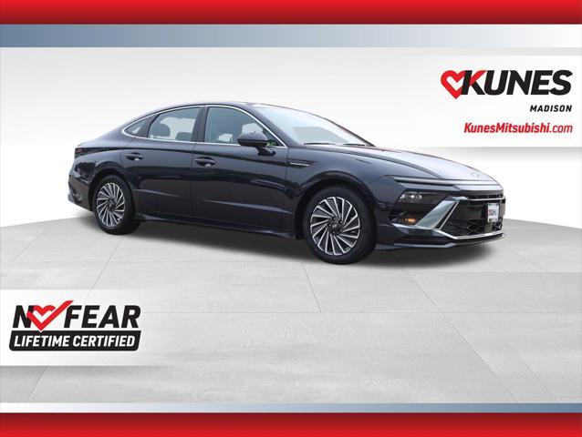 2024 Hyundai Sonata Hybrid