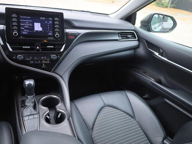 Photo of 2023 Gray Toyota Camry