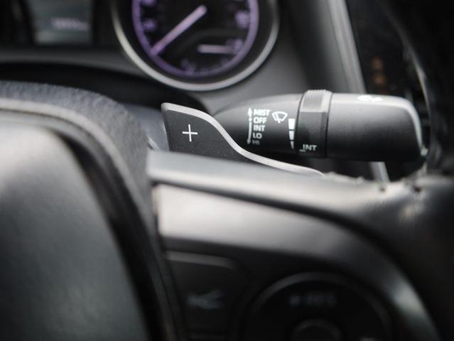 Photo of 2023 Gray Toyota Camry
