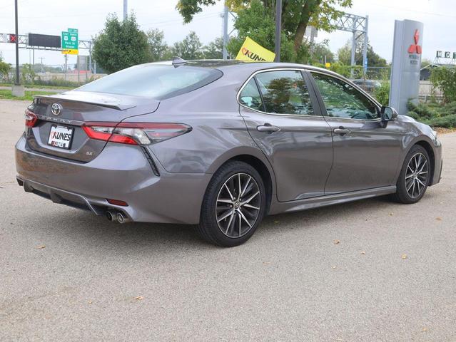 Photo of 2023 Gray Toyota Camry