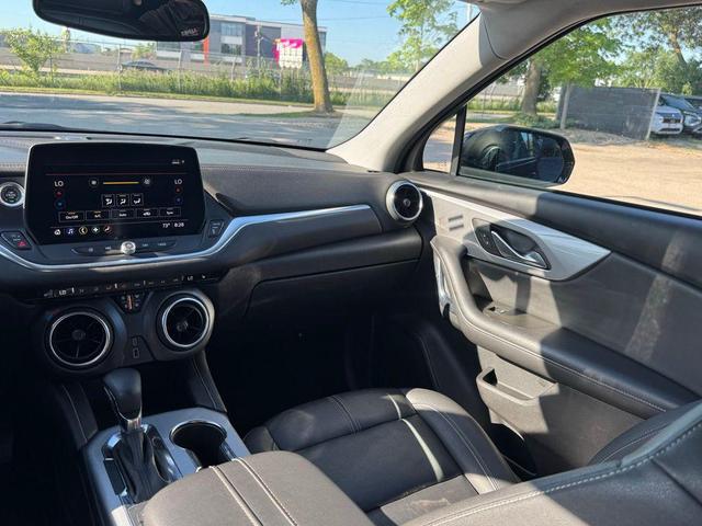 Photo of 2024 Black Chevrolet Blazer