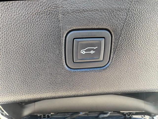 Photo of 2024 Black Chevrolet Blazer