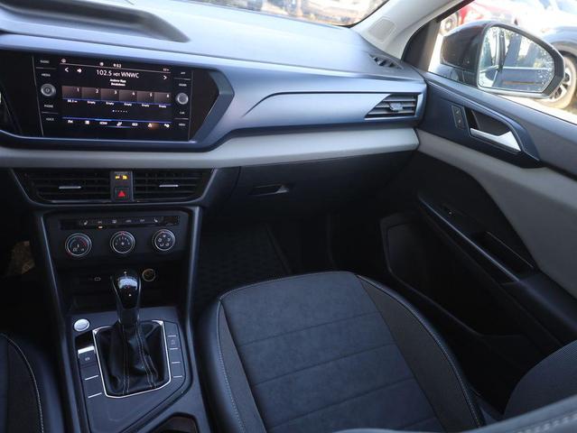 Photo of 2022 Deep Black Pearl Volkswagen Taos