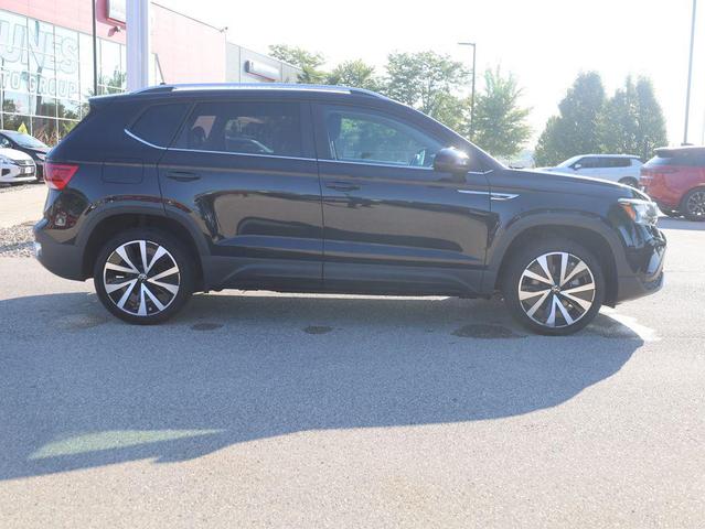 Photo of 2022 Deep Black Pearl Volkswagen Taos