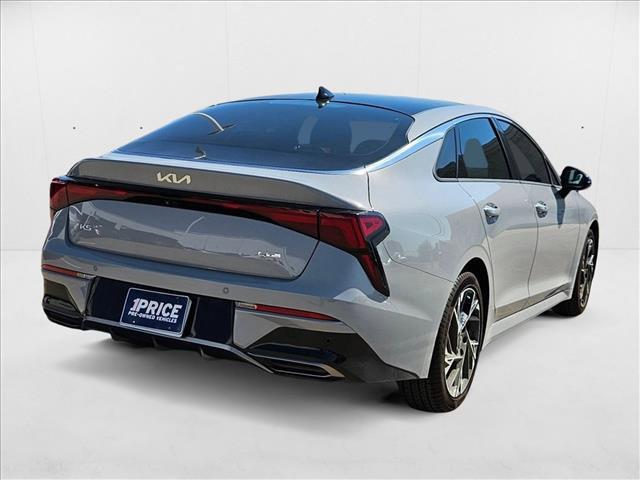 Photo of 2025 Wolf Gray Kia K5