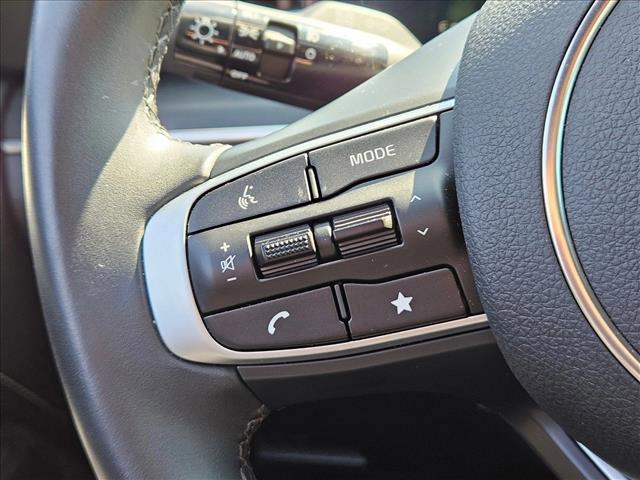 Photo of 2025 Wolf Gray Kia K5