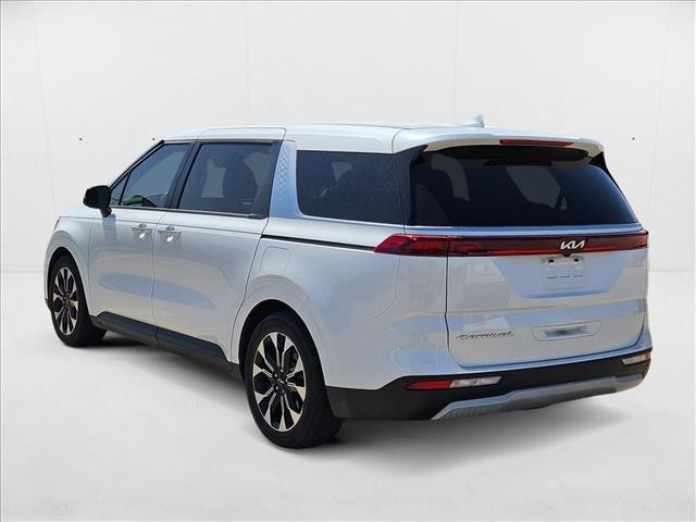 Photo of 2022 Snow White Pearl Kia Carnival