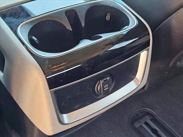 Photo of 2022 Snow White Pearl Kia Carnival