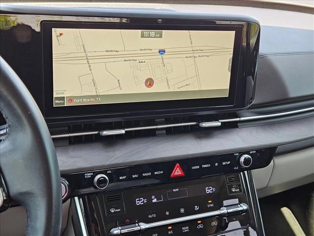 Photo of 2022 Snow White Pearl Kia Carnival