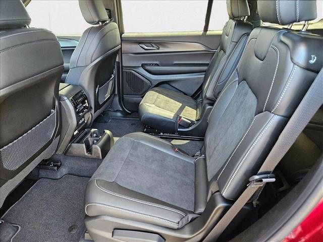 Photo of 2025 Velvet Red Pearlcoat Jeep Grand Cherokee L
