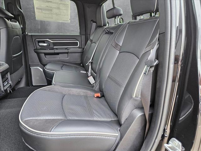 Photo of 2025 Diamond Black Crystal Pearlcoat RAM 2500