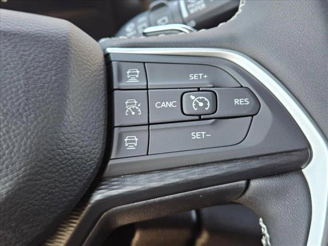 Photo of 2025 Baltic Gray Metallic Clearcoat Jeep Grand Cherokee L