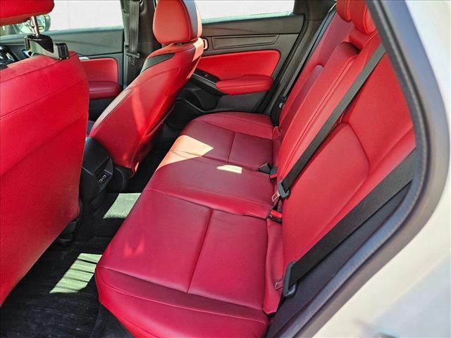 Photo of 2023 Platinum White Pea Acura Integra