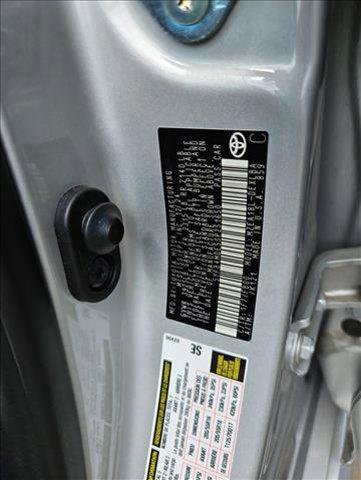 Photo of 2025 Classic Silver Metallic Toyota Corolla