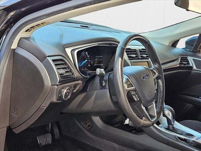 Photo of 2013 Tuxedo Black Metallic Ford Fusion