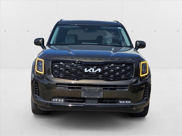 Photo of 2022 Dark Moss Kia Telluride