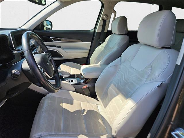 Photo of 2022 Dark Moss Kia Telluride