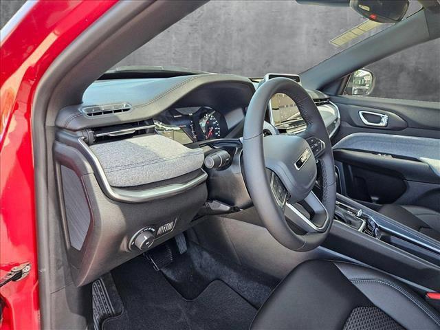 Photo of 2025 Red Hot Pearlcoat Jeep Compass