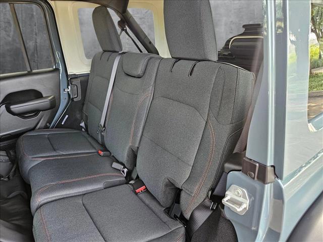 Photo of 2025 Anvil Clearcoat Jeep Wrangler