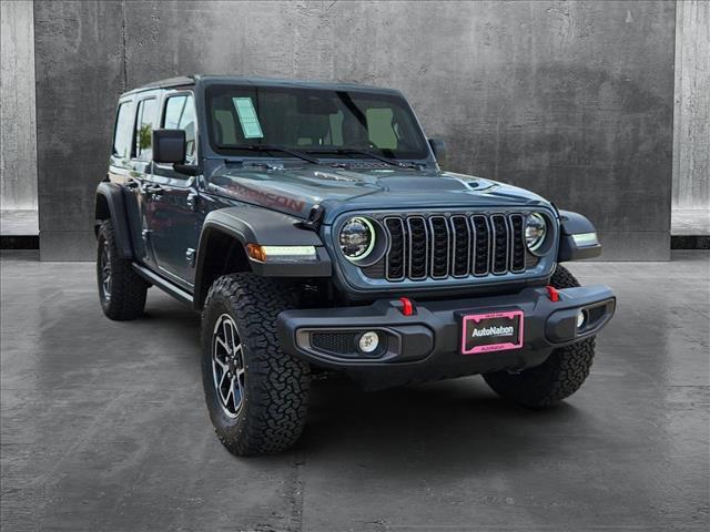 Photo of 2025 Anvil Clearcoat Jeep Wrangler