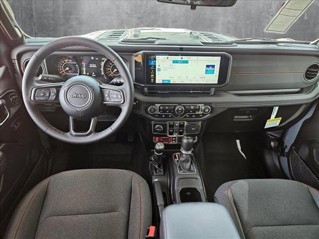 Photo of 2025 Anvil Clearcoat Jeep Wrangler