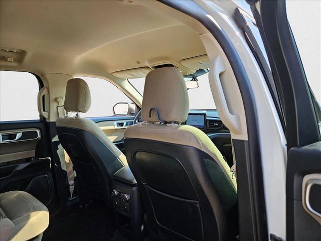 Photo of 2020 Star White Metallic Tri-Coat Ford Explorer