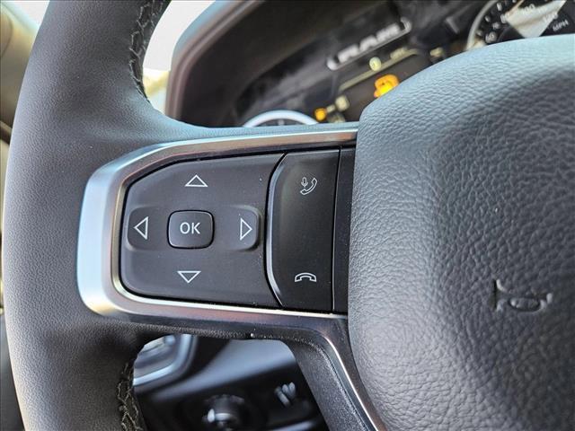Photo of 2025 Diamond Black Crystal Pearlcoat RAM 2500