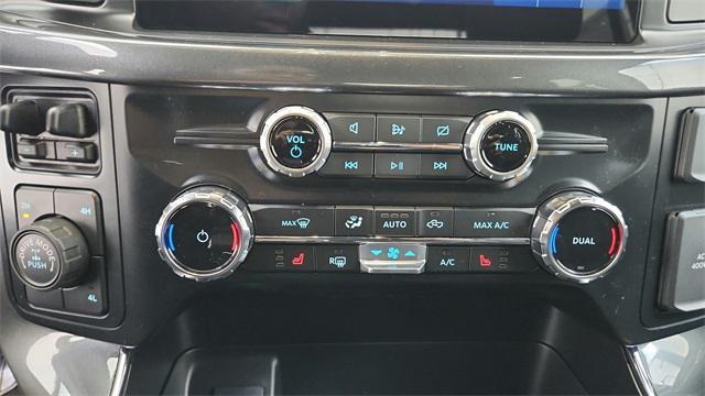 Photo of 2023 AGATE BLACK METALLIC Ford F-150