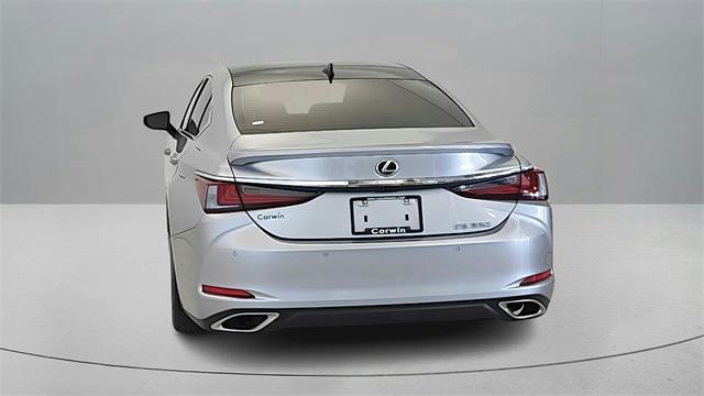 Photo of 2023 Iridium Lexus ES 350