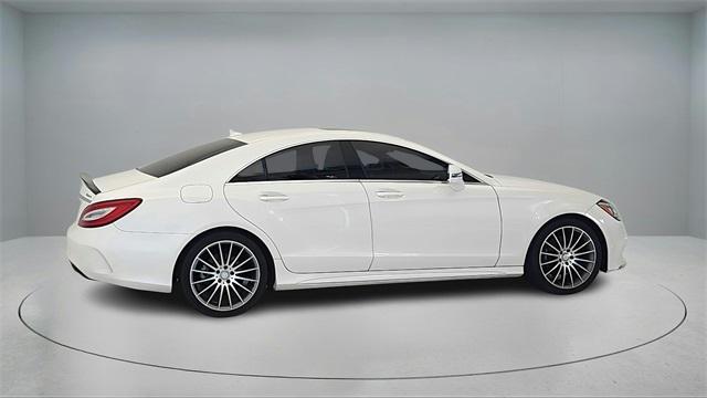 Photo of 2016 Diamond White Mercedes-Benz CLS-Class