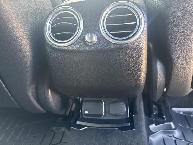 Photo of 2021 Mercedes Mercedes-Benz GLC 300