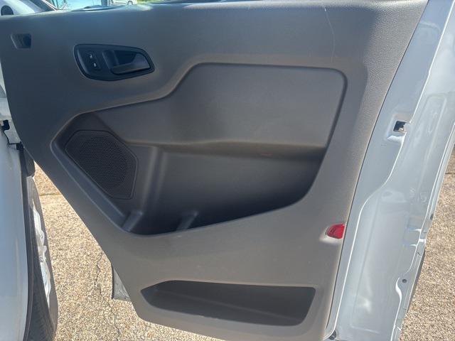 Photo of 2021 Oxford White Ford Transit-350