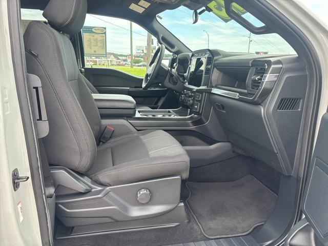 Photo of 2024 Avalanche Ford F-150