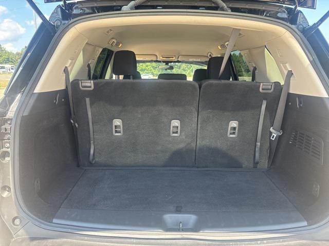 Photo of 2024 Super Black Nissan Pathfinder