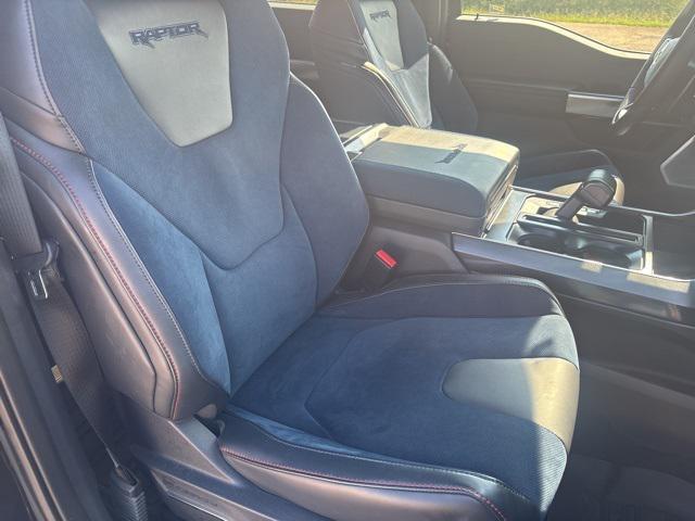 Photo of 2023 Black Metallic Ford F-150