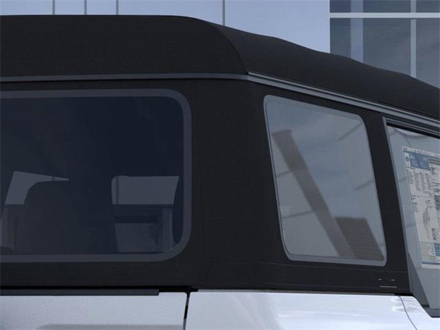 Photo of 2025 Oxford White Ford Bronco