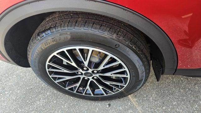 Photo of 2025 Rapid Red Met Tinted Ford Escape PHEV
